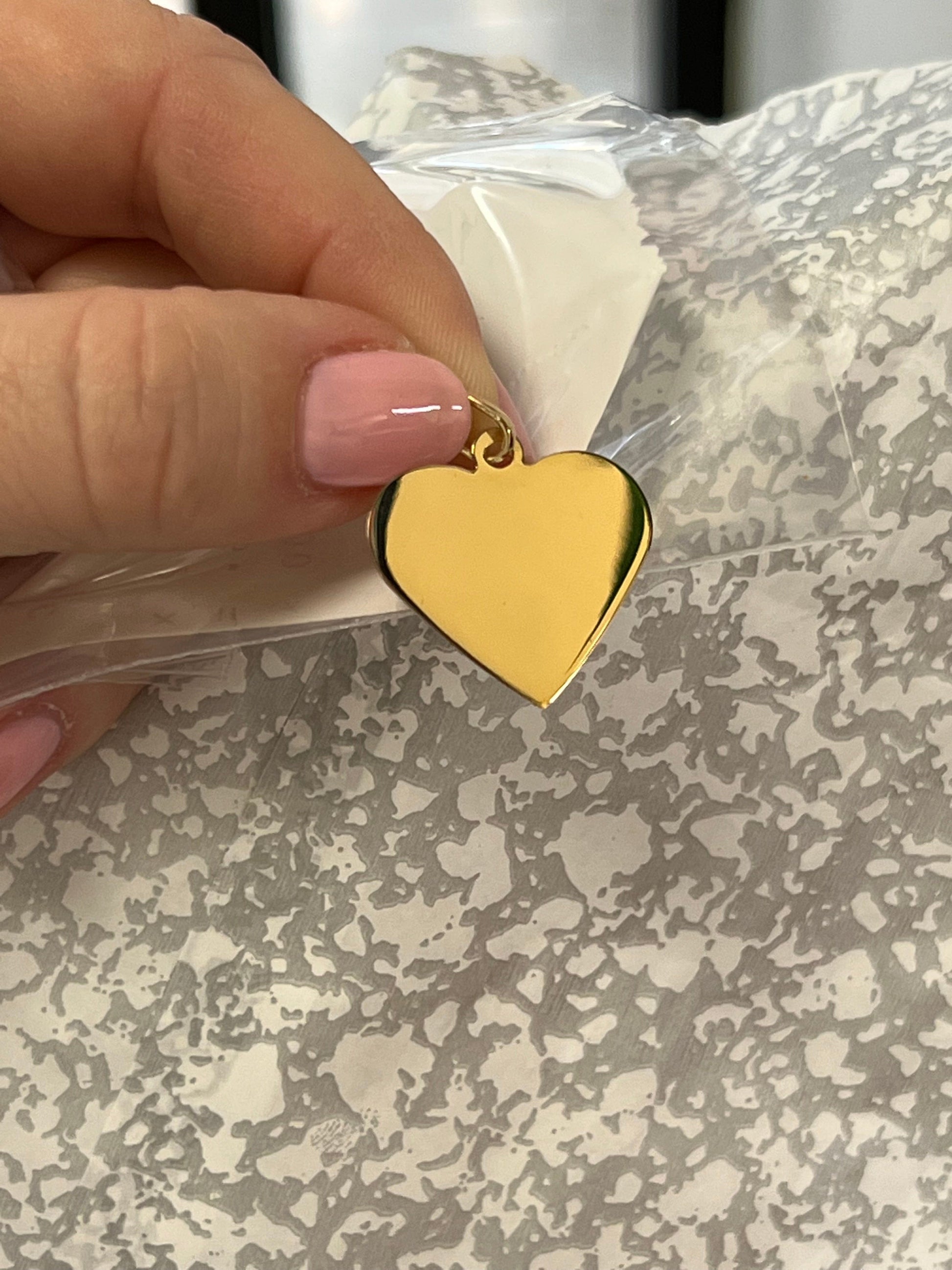 heart shaped gold pendant