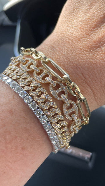 yellow gold and diamond custom bracelet design