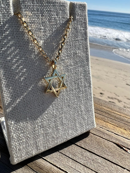 14k Gold star pendant - custom pendants and charms