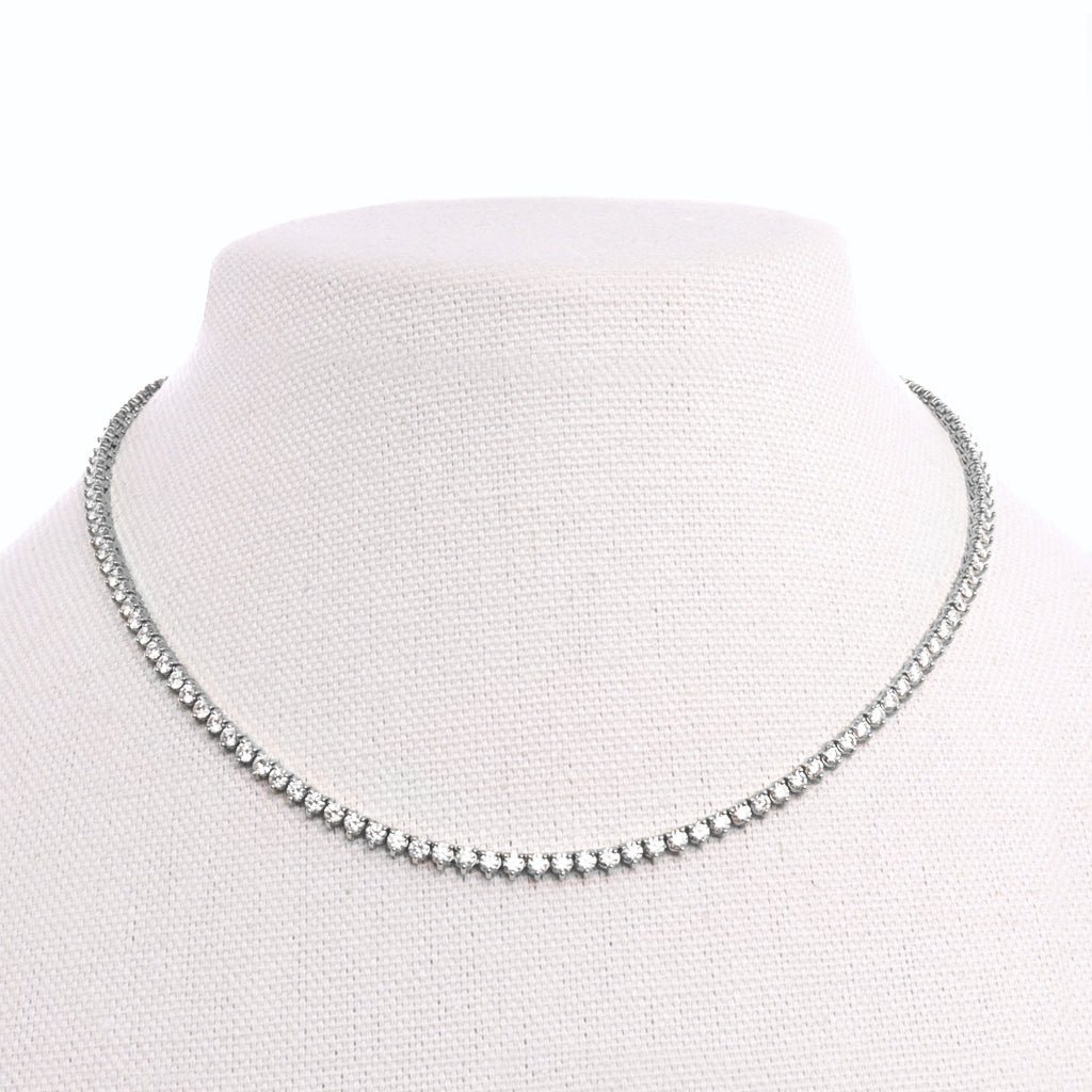 tennis necklace with white gold and diamond